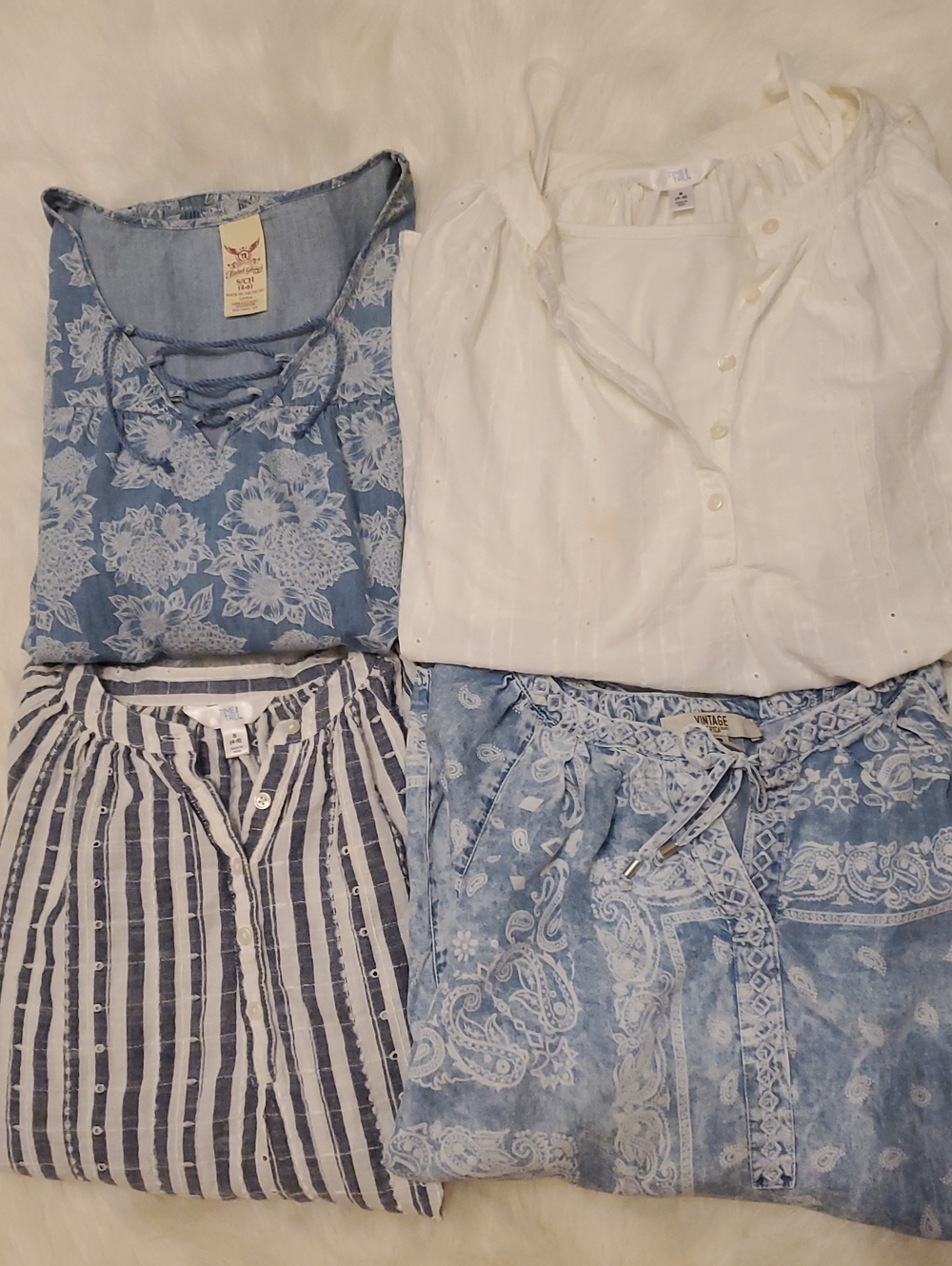 BUNDLE OF 4 Light Blue Floral Lace-Up Peasant Top - Unbranded
